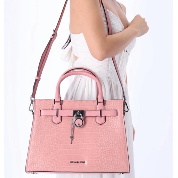 Michael Kors Hamilton Medium
Satchel Crossbody Croc Embossed
Primrose Pink - Picture 15 of 16